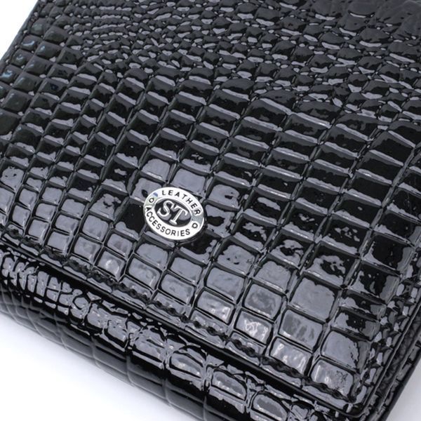 Компактний жіночий гаманець з натуральної лакованої шкіри ST Leather 22688 Чорний 22688 фото