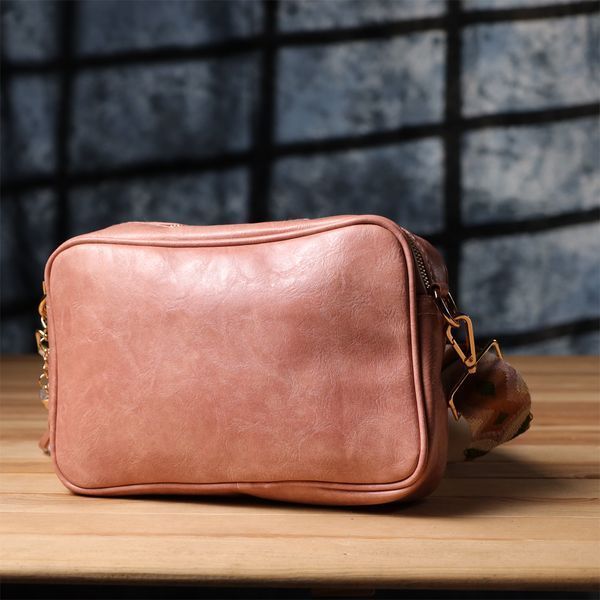 Женская сумка с плюшевой вставкой на лицевой стороне из экокожи Vintage sale_15133 Розовый sale_15133 фото