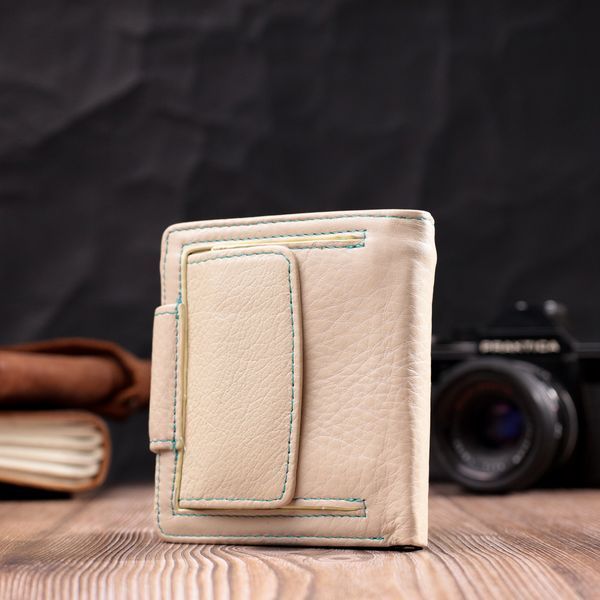 Оригінальне шкіряне портмоне з монетницею зовні для жінок ST Leather 19455 Білий 19455 фото