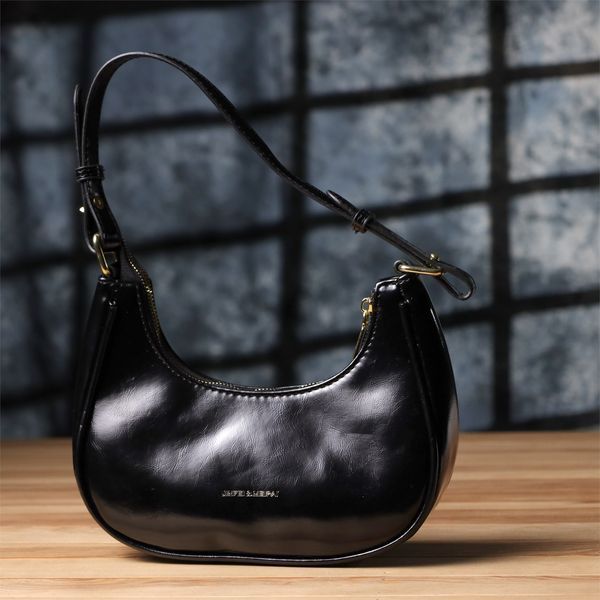 Лакова сумка на плече з екошкіри Vintage sale_15150 Чорний sale_15150 фото