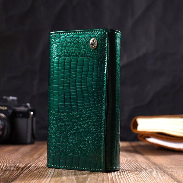 Лакированный женский кошелек с блоком для визиток из натуральной кожи ST Leather 19424 Зеленый 19424 фото