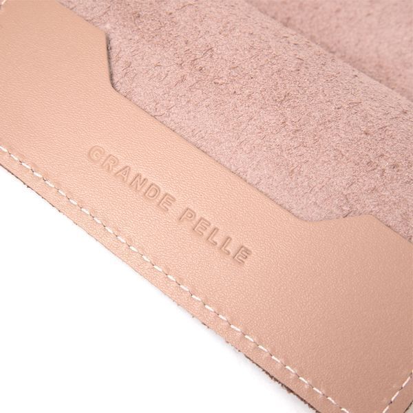 Стильна шкіряна обкладинка на паспорт GRANDE PELLE 11355 Бежевий 11355 фото