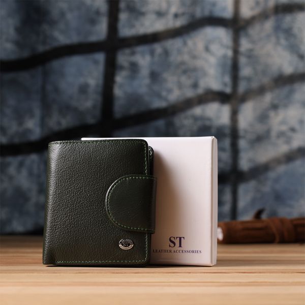 Вертикальний жіночий гаманець з натуральної шкіри ST Leather 23070 Зелений 23070 фото