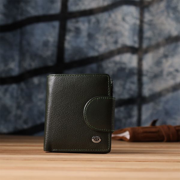 Вертикальний жіночий гаманець з натуральної шкіри ST Leather 23070 Зелений 23070 фото