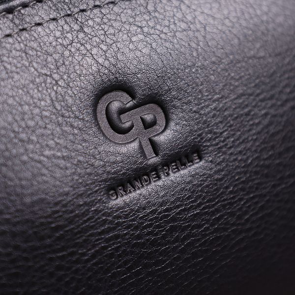 Шкіряна жіноча косметичка GRANDE PELLE 11570 Чорний 11570 фото