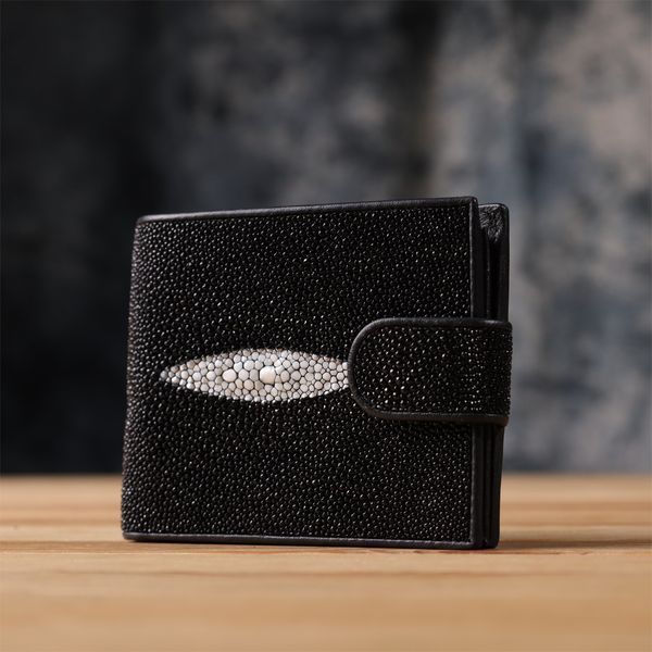 Портмоне чоловіче STINGRAY LEATHER 18070 з натуральної шкіри морського ската Чорне 18070 фото
