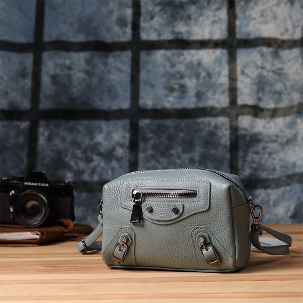 Жіноча сумка з натуральної шкіри із сучасним декором Vintage 22925 Блакитний 22925 фото