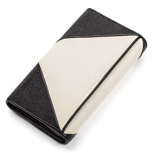 Гаманець жіночий STINGRAY LEATHER 18103 з натуральної шкіри морського ската Чорний 18103 фото