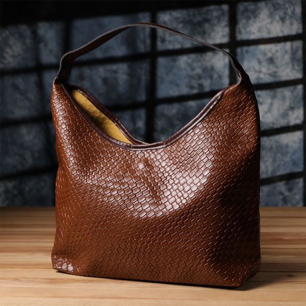 Жіноча сумка з переплетеної екошкіри Vintage sale_15142 Коричневий sale_15142 фото