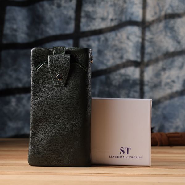 Стильный кошелек-клатч для женщин с отделением под телефон ST Leather 23103 Зеленый 23103 фото