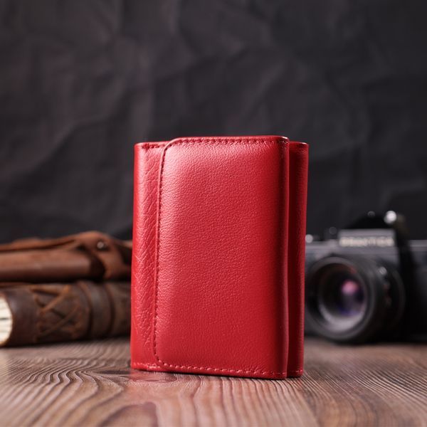 Шкіряний яскравий гаманець для жінок ST Leather 22505 Червоний 22505 фото