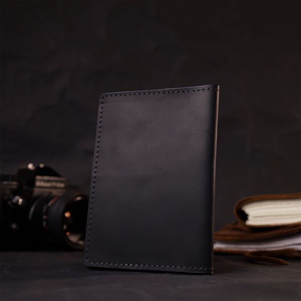 Надійна шкіряна обкладинка на паспорт з утримувачем для Apple AirTag GRANDE PELLE 11620 Чорний 11620 фото
