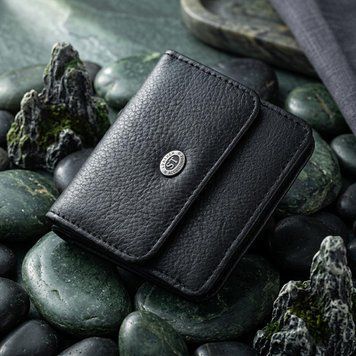 Жіночий шкіряний гаманець для карток купюр та монет ST Leather 22690 Чорний 22690 фото