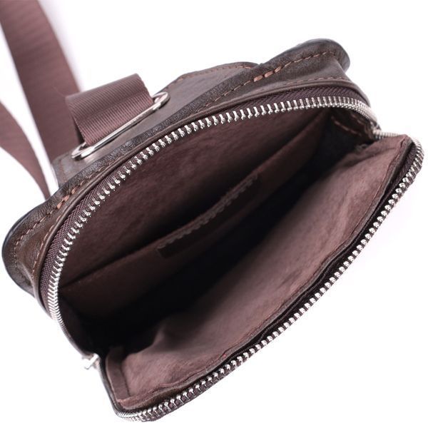 Мужская прямоугольная сумка бананка из гладкой натуральной кожи GRANDE PELLE 22880 Коричневый 22880 фото